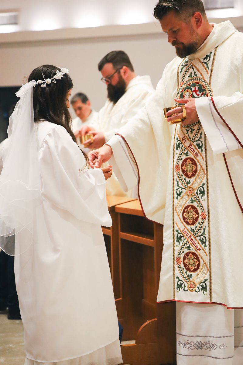 2025-04-19-easter-vigil-0334.jpg