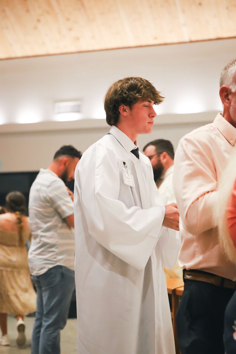 2025-04-19-easter-vigil-0337.jpg