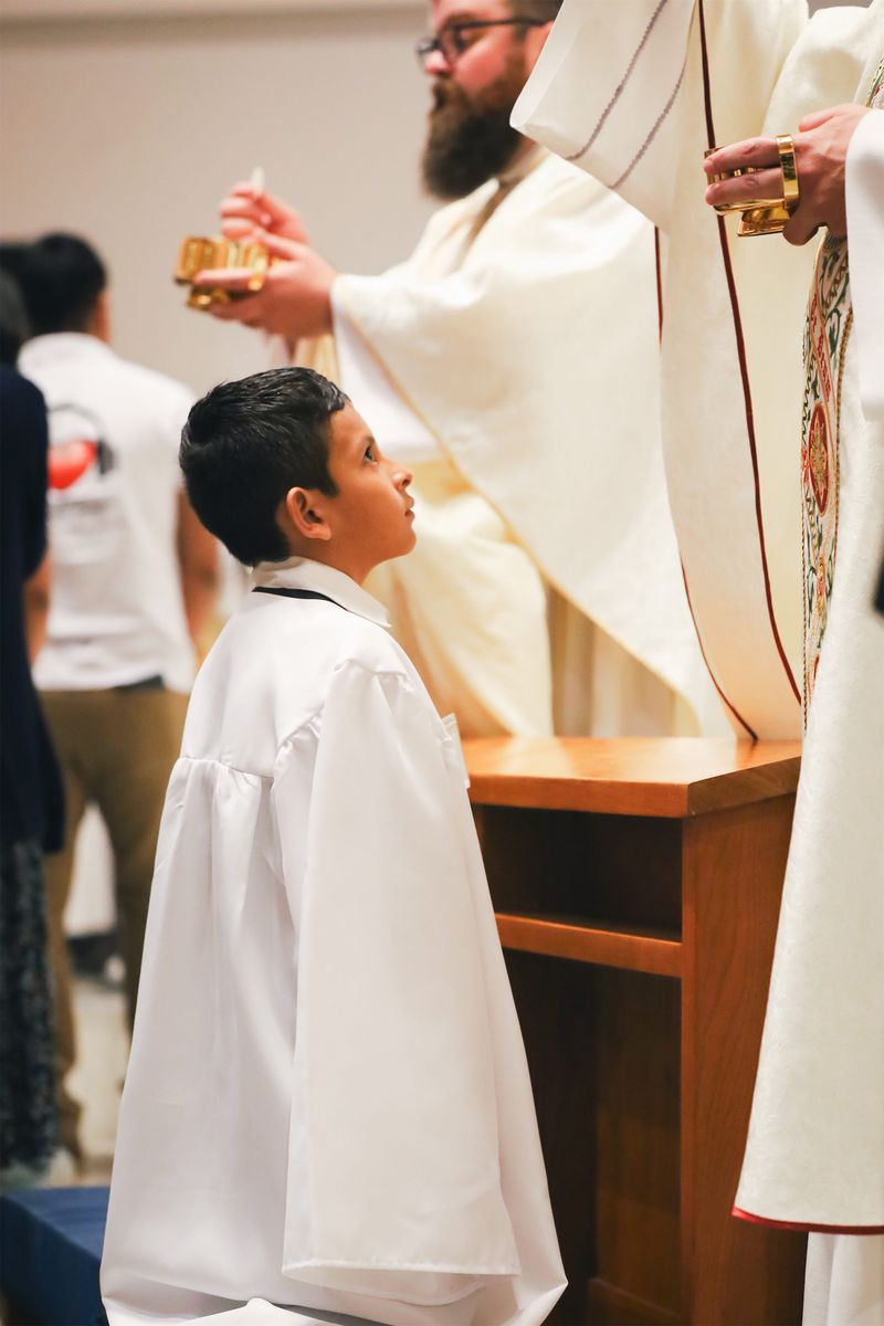 2025-04-19-easter-vigil-0354.jpg