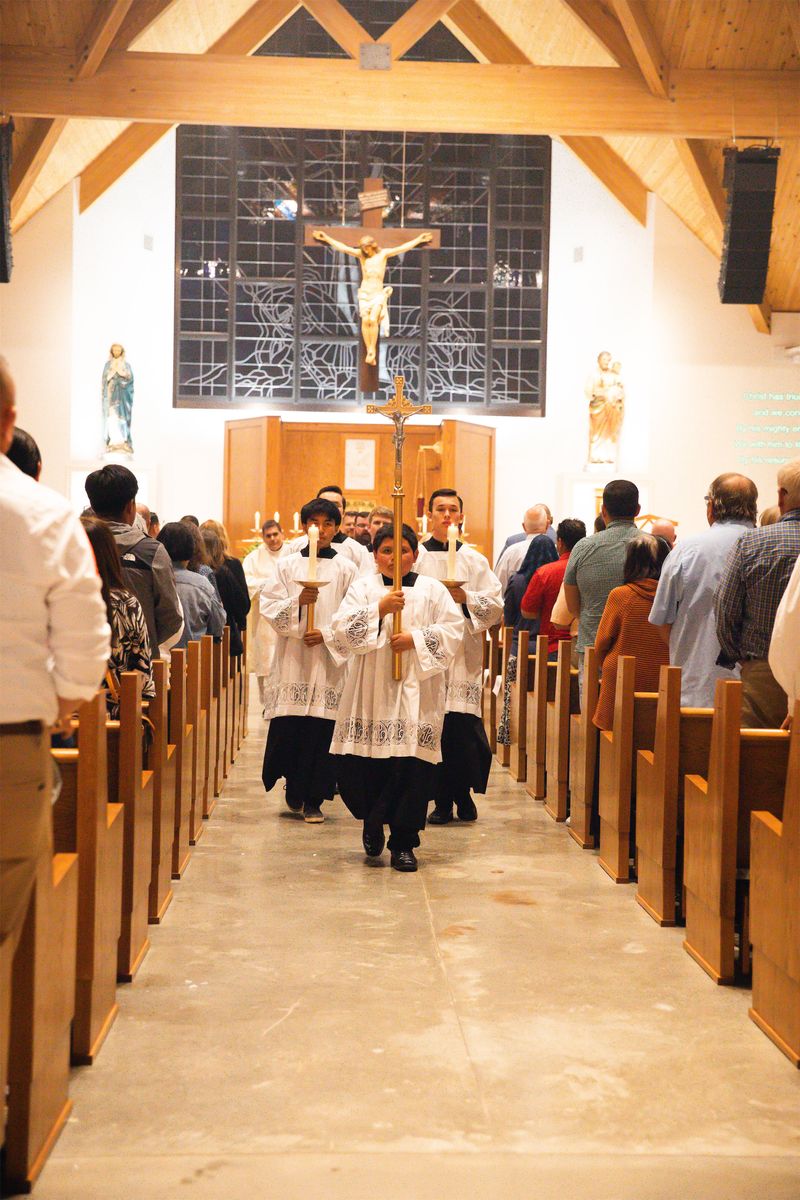 2025-04-19-easter-vigil-0370.jpg