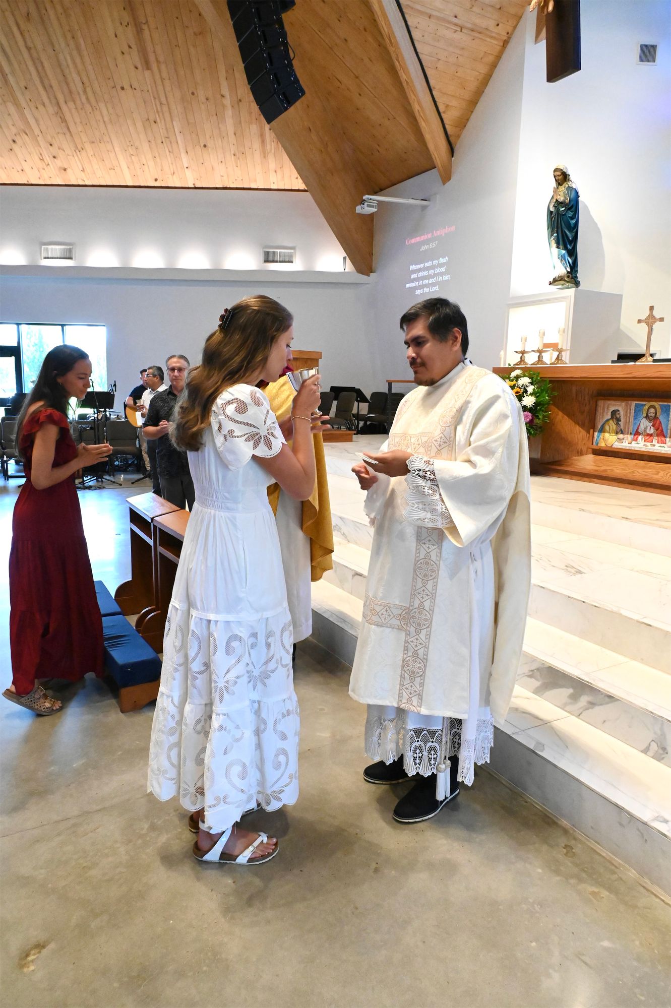 2025-06-22-rite-of-full-communion-0058.jpg