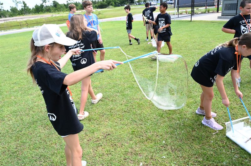 2025-06-27-vbs-friday-0114.jpg
