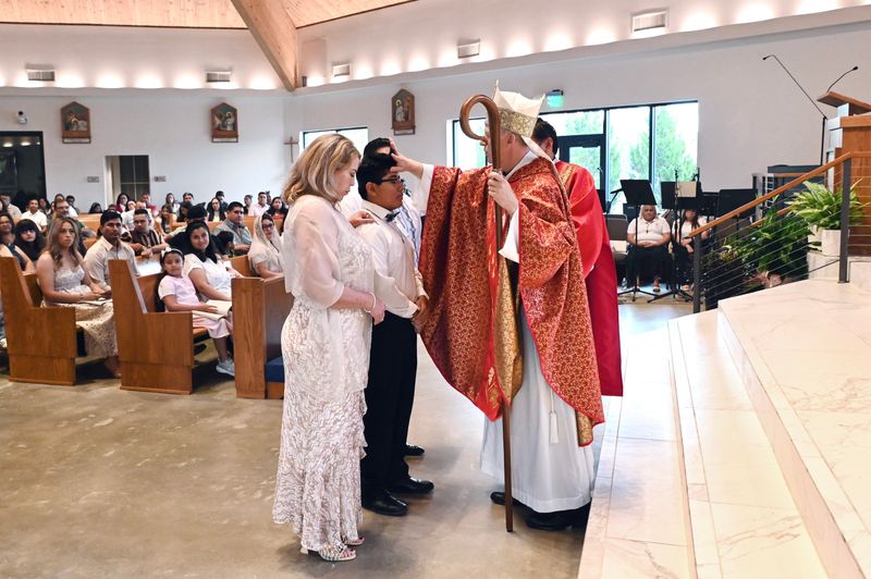 2025-09-21-confirmation-spanish-0103.jpg