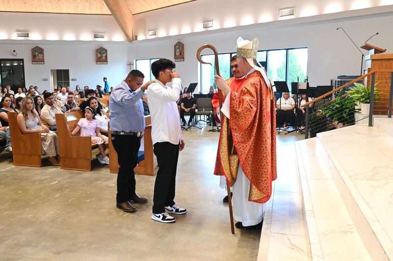 2025-09-21-confirmation-spanish-0104.jpg