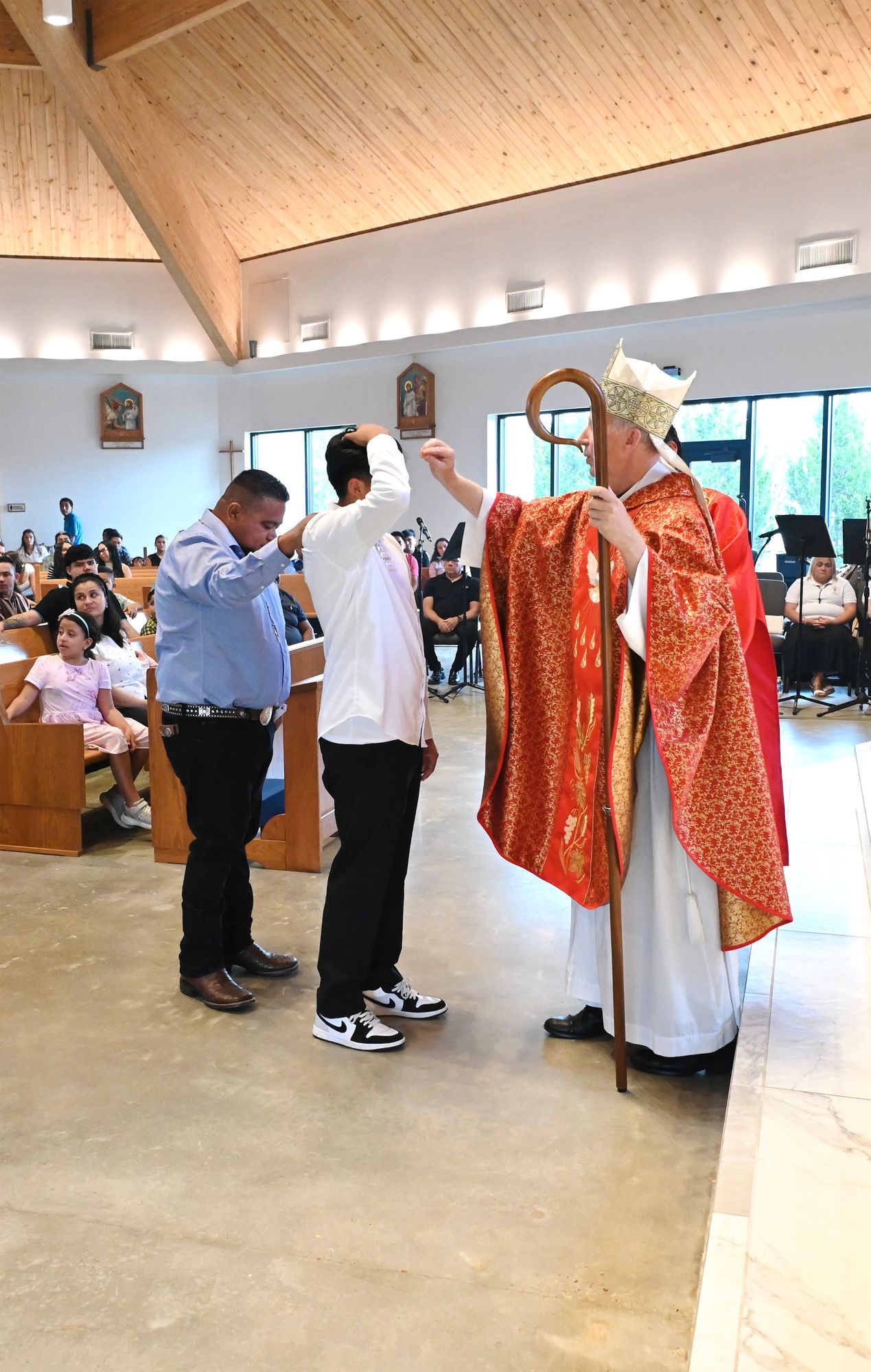 2025-09-21-confirmation-spanish-0148.jpg