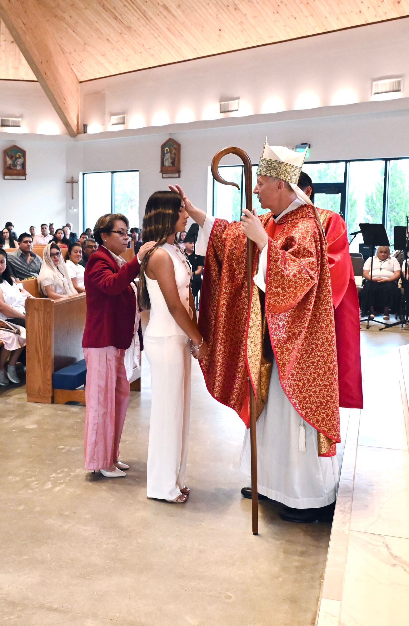 2025-09-21-confirmation-spanish-0248.jpg
