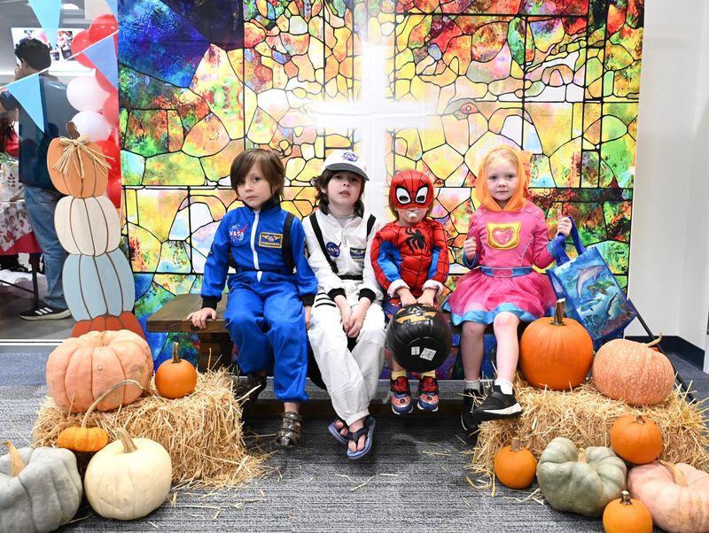2025-10-26-trunk-or-treat-0132.jpg