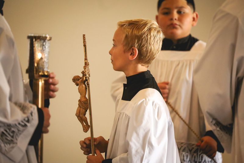 2025-11-23-fr-fernando-first-mass-0005.jpg