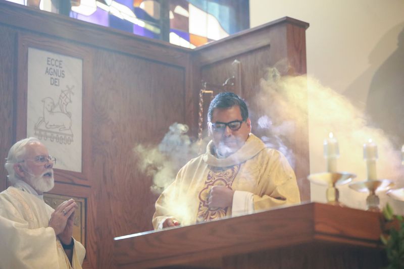 2025-11-23-fr-fernando-first-mass-0027.jpg