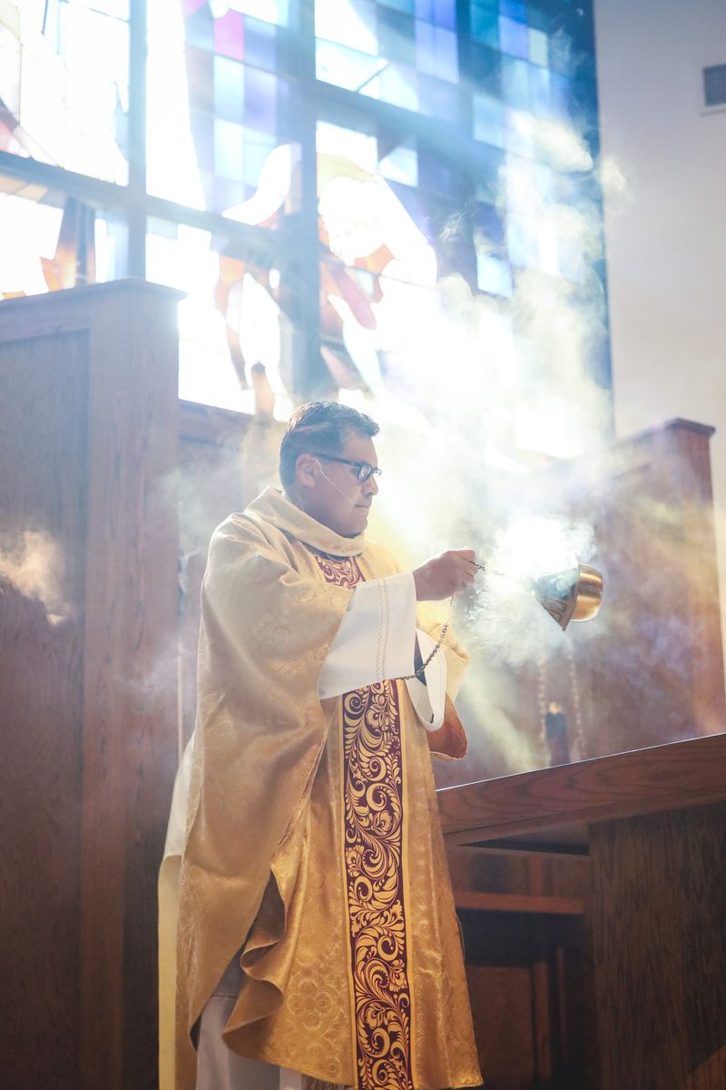 2025-11-23-fr-fernando-first-mass-0028.jpg