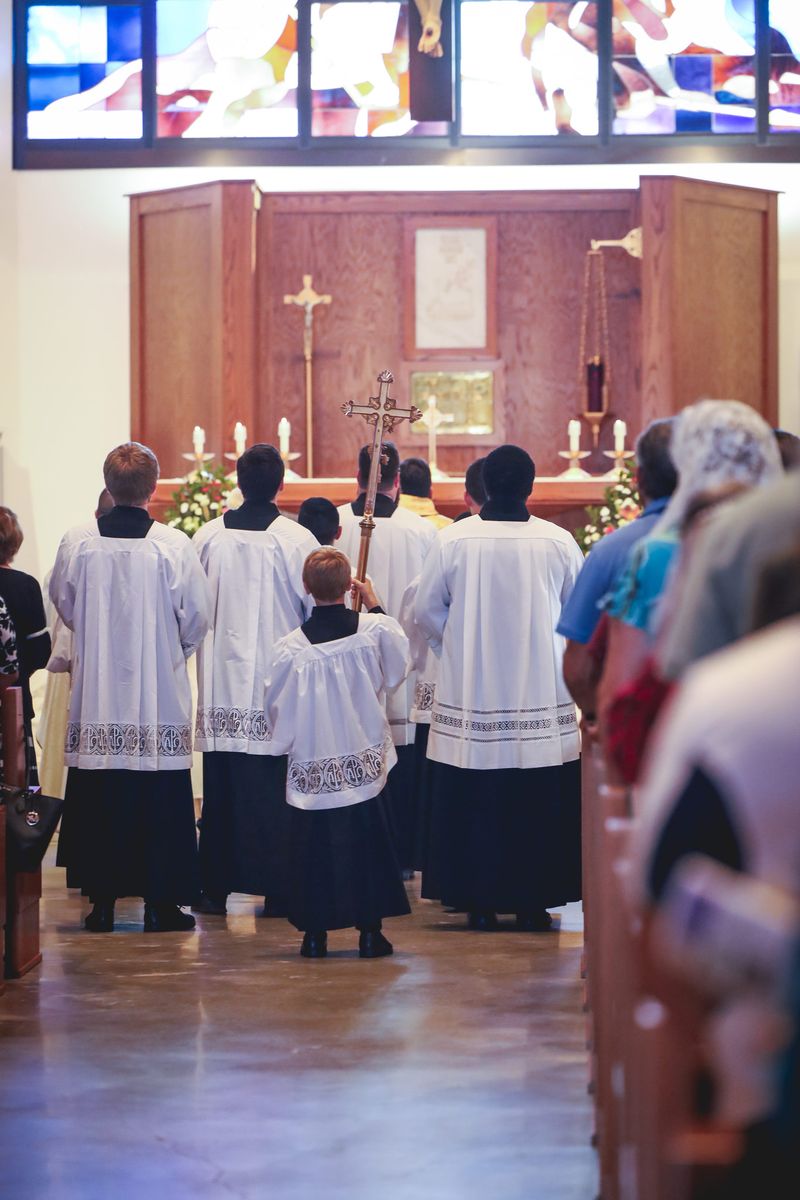 2025-11-23-fr-fernando-first-mass-0164.jpg