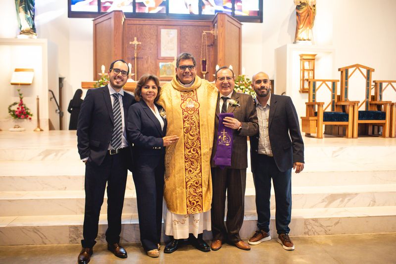2025-11-23-fr-fernando-first-mass-0208.jpg