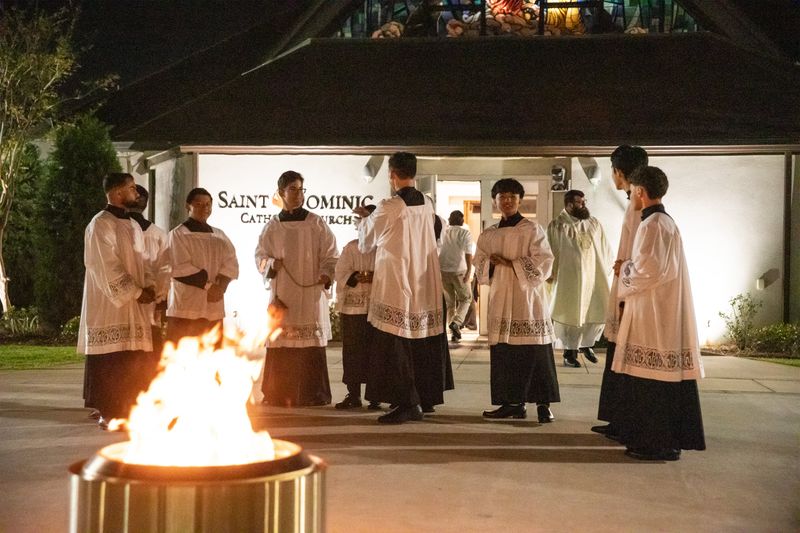 2026-04-04-easter-vigil-0001.jpg