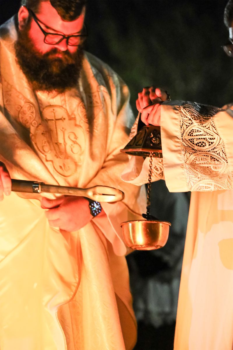 2026-04-04-easter-vigil-0019.jpg