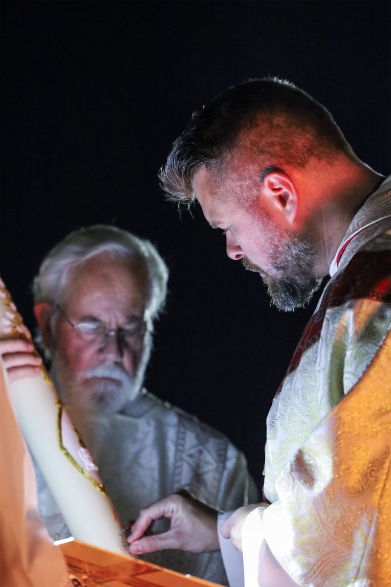 2026-04-04-easter-vigil-0023.jpg