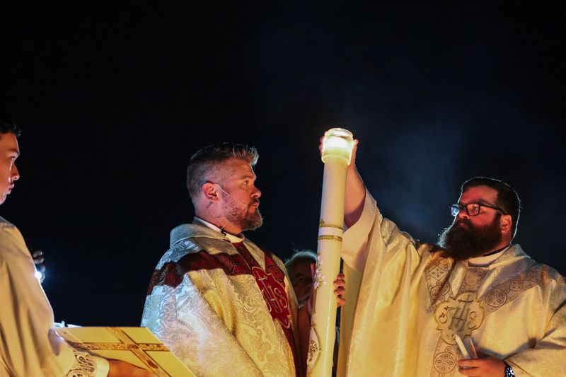 2026-04-04-easter-vigil-0027.jpg