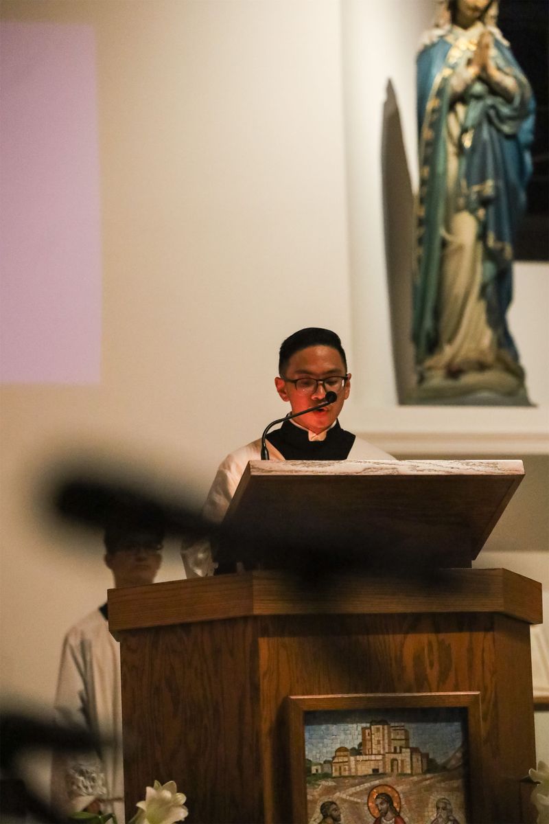 2026-04-04-easter-vigil-0046.jpg