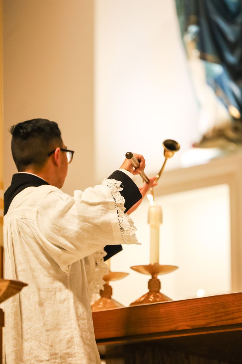 2026-04-04-easter-vigil-0058.jpg