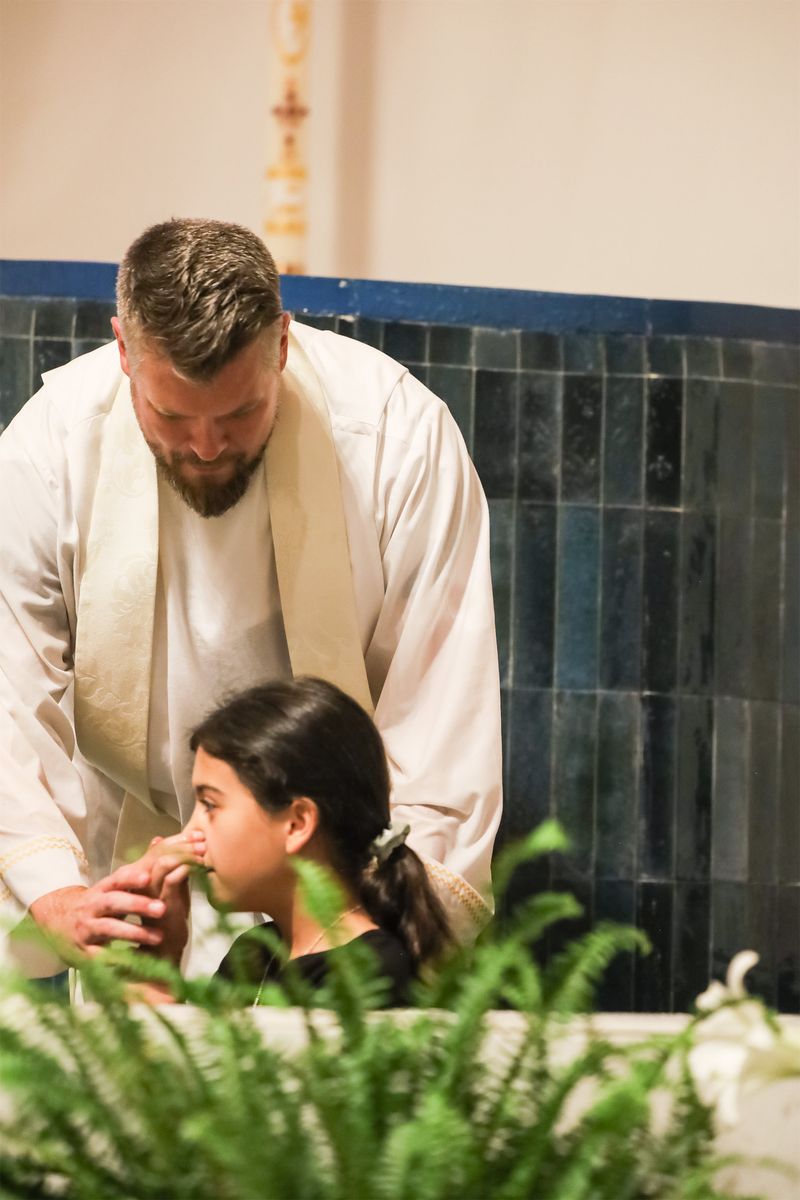2026-04-04-easter-vigil-0130.jpg