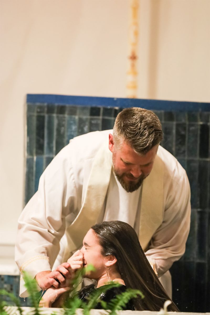 2026-04-04-easter-vigil-0144.jpg