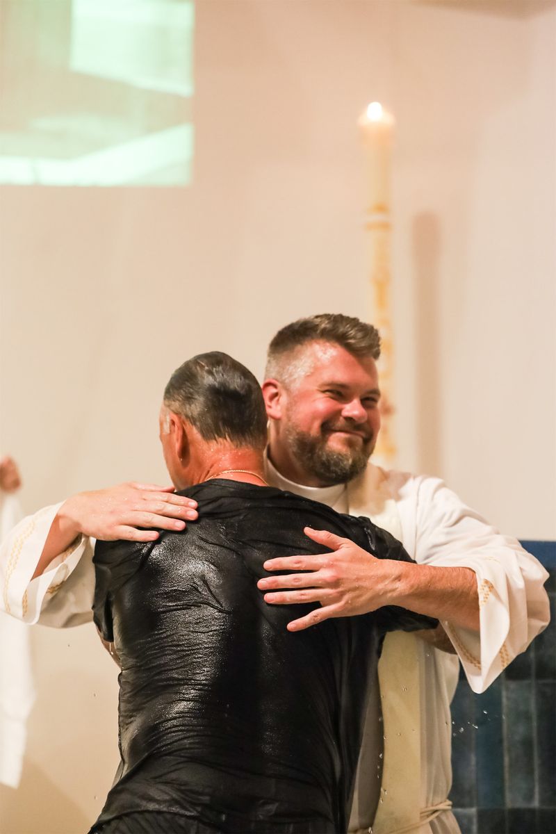 2026-04-04-easter-vigil-0159.jpg