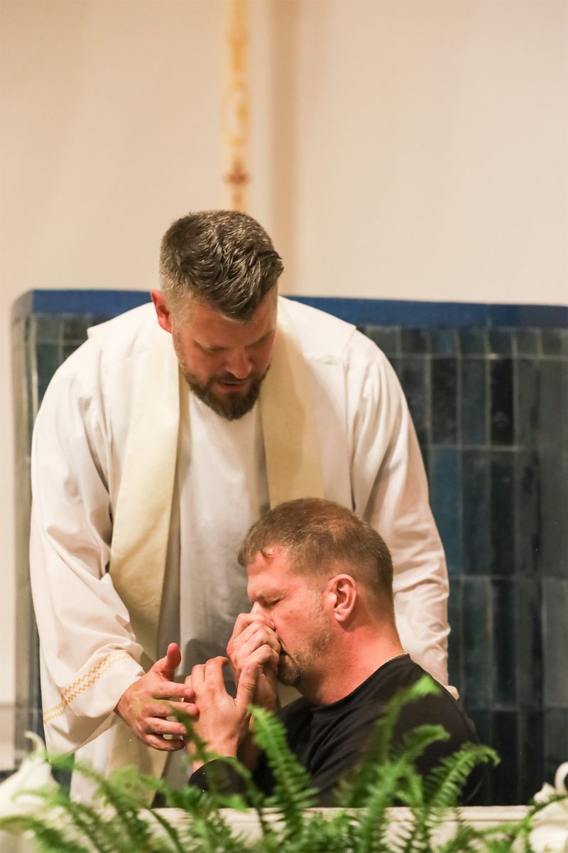 2026-04-04-easter-vigil-0161.jpg