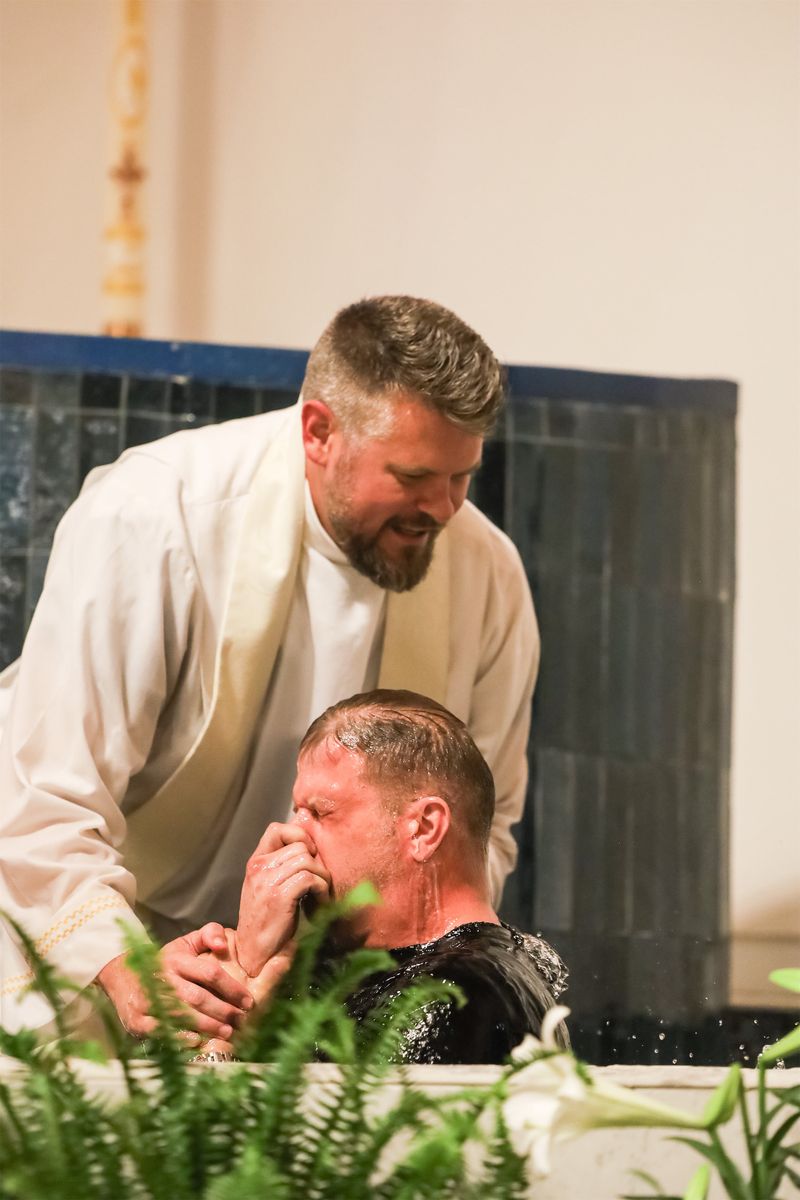 2026-04-04-easter-vigil-0164.jpg