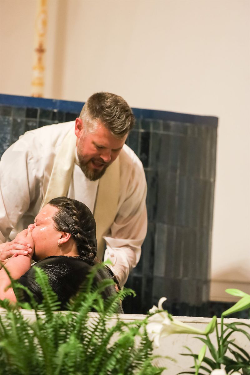 2026-04-04-easter-vigil-0180.jpg