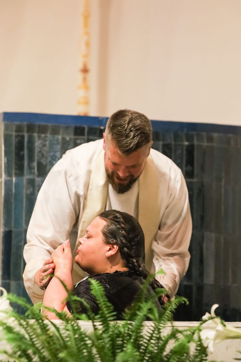 2026-04-04-easter-vigil-0181.jpg