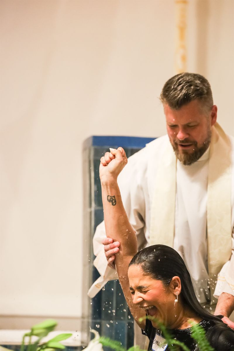 2026-04-04-easter-vigil-0196.jpg
