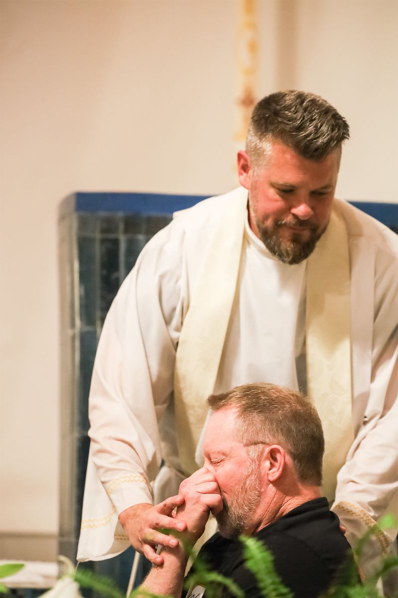 2026-04-04-easter-vigil-0228.jpg