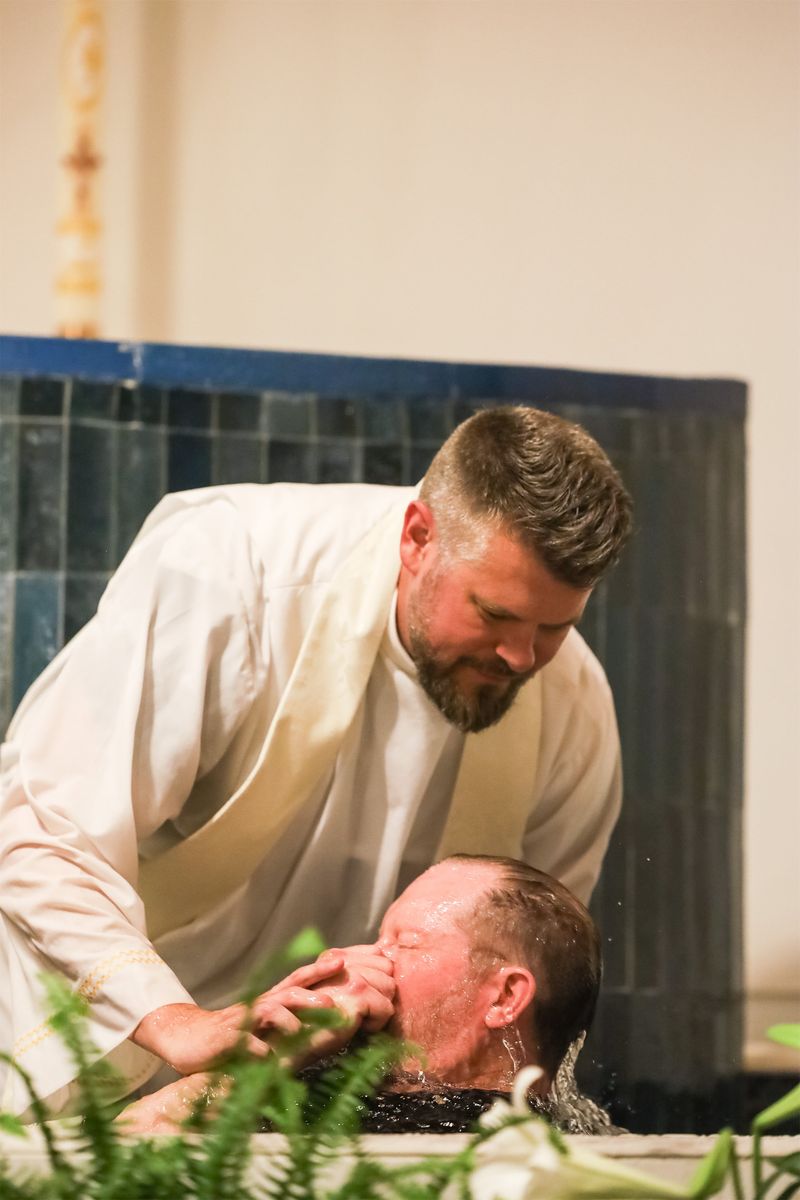 2026-04-04-easter-vigil-0229.jpg