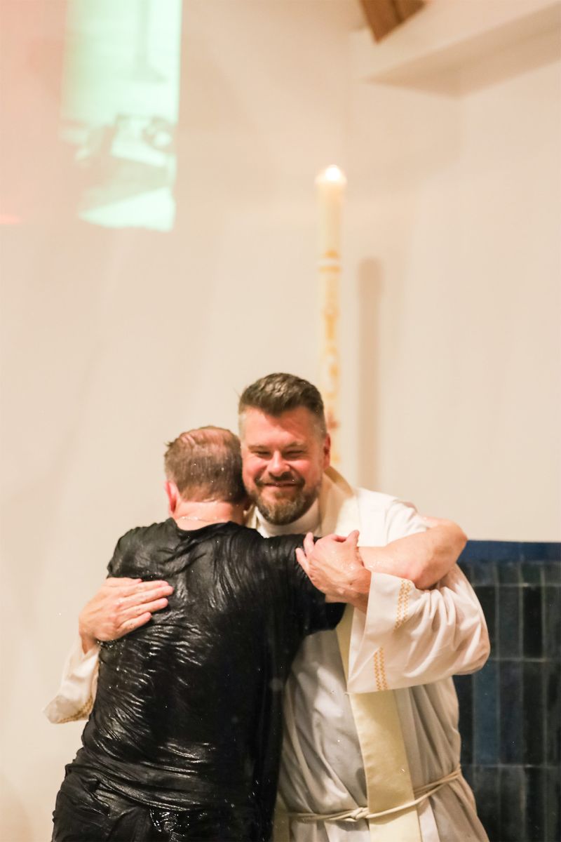 2026-04-04-easter-vigil-0233.jpg