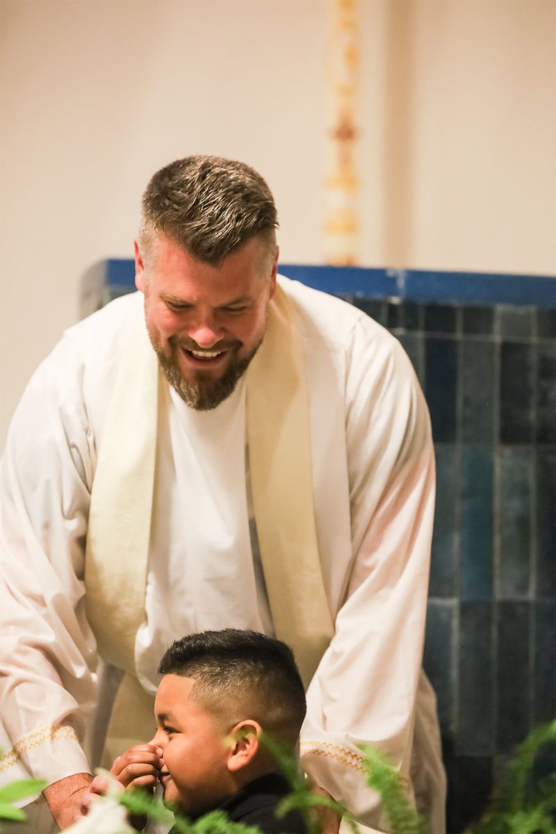 2026-04-04-easter-vigil-0243.jpg