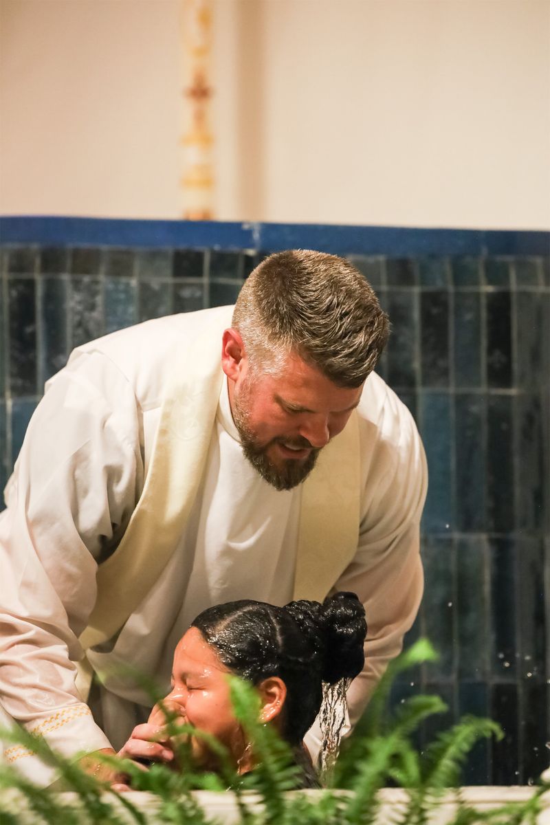 2026-04-04-easter-vigil-0267.jpg