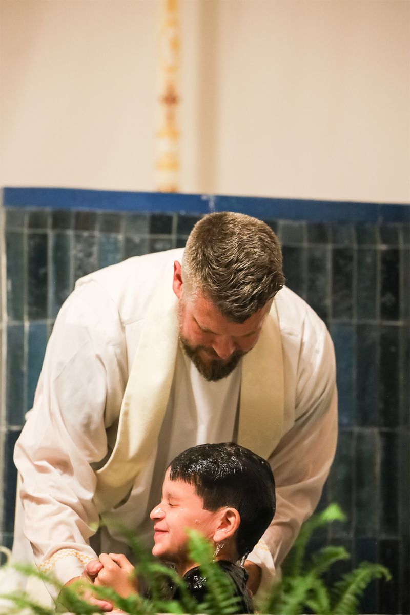 2026-04-04-easter-vigil-0275.jpg