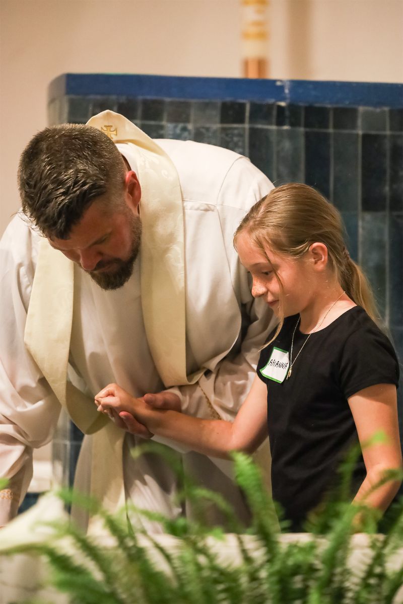 2026-04-04-easter-vigil-0286.jpg