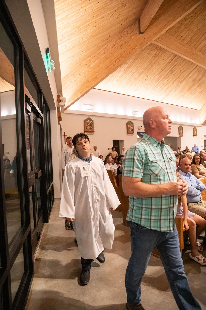 2026-04-04-easter-vigil-0315.jpg