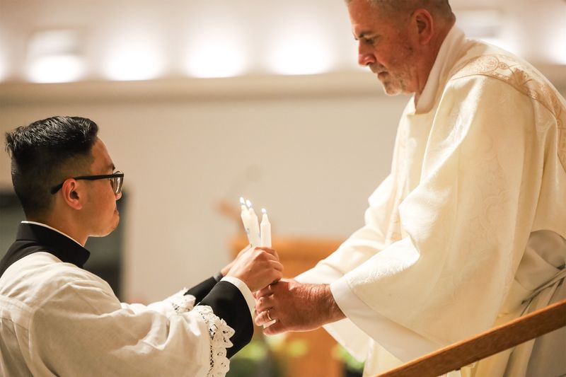 2026-04-04-easter-vigil-0349.jpg