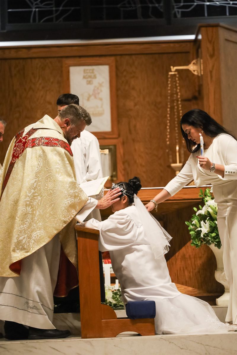 2026-04-04-easter-vigil-0359.jpg