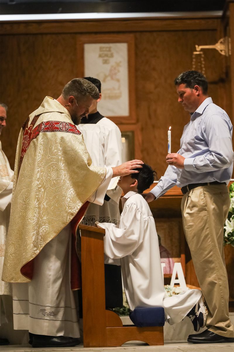 2026-04-04-easter-vigil-0362.jpg
