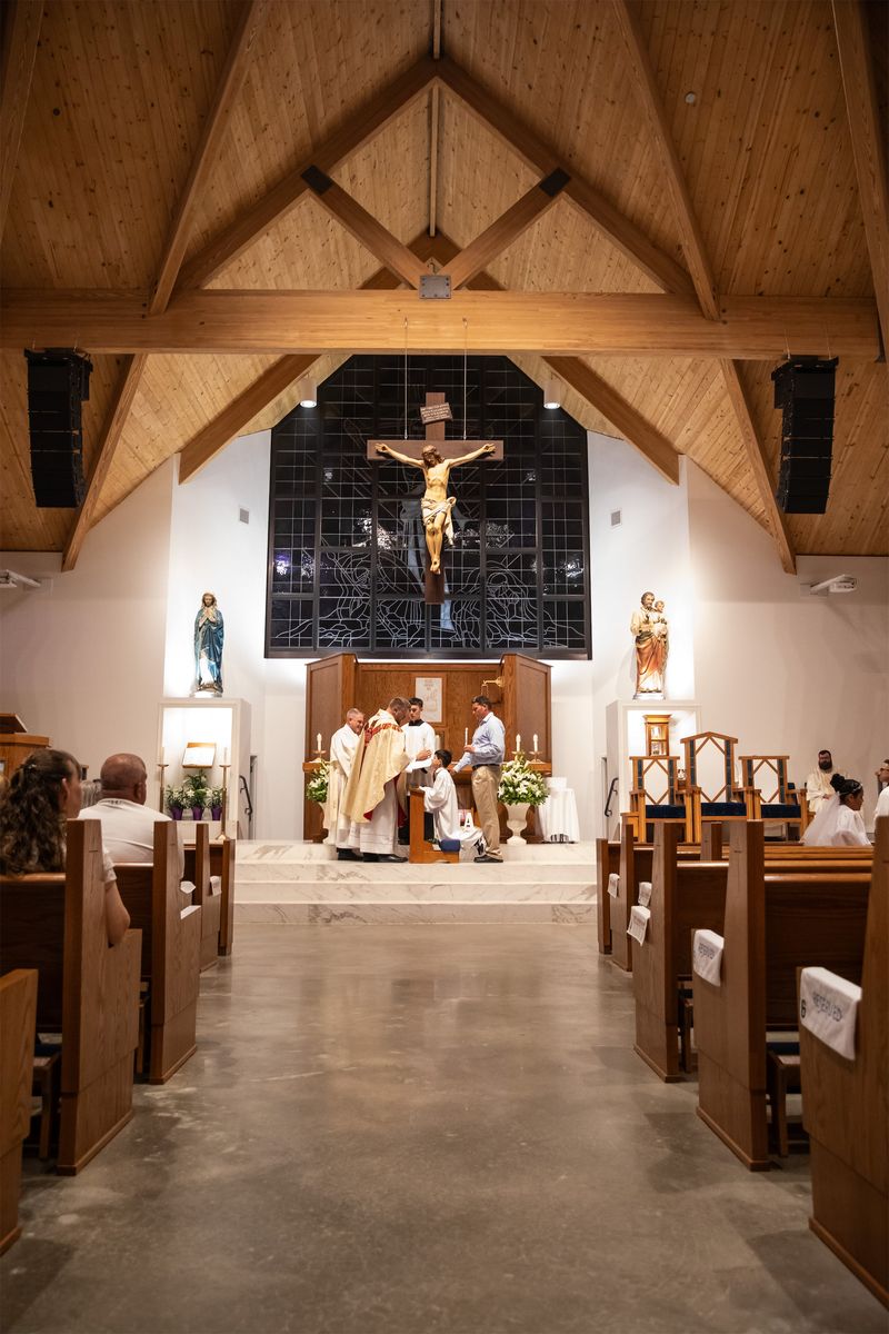 2026-04-04-easter-vigil-0364.jpg