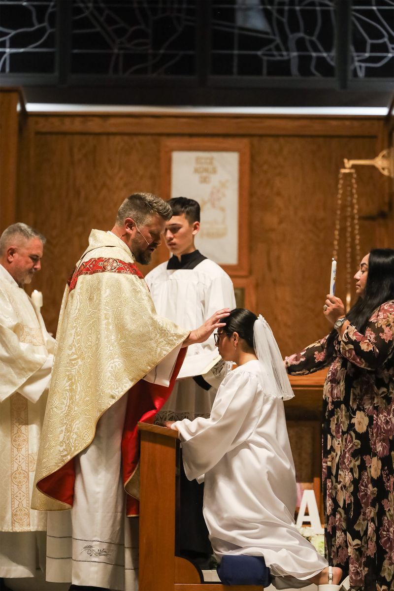 2026-04-04-easter-vigil-0374.jpg