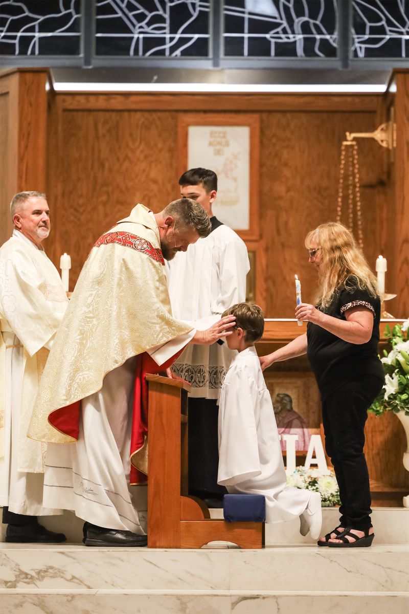 2026-04-04-easter-vigil-0390.jpg