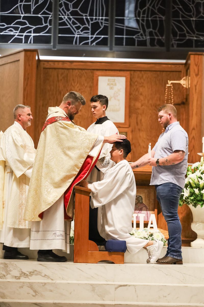 2026-04-04-easter-vigil-0440.jpg