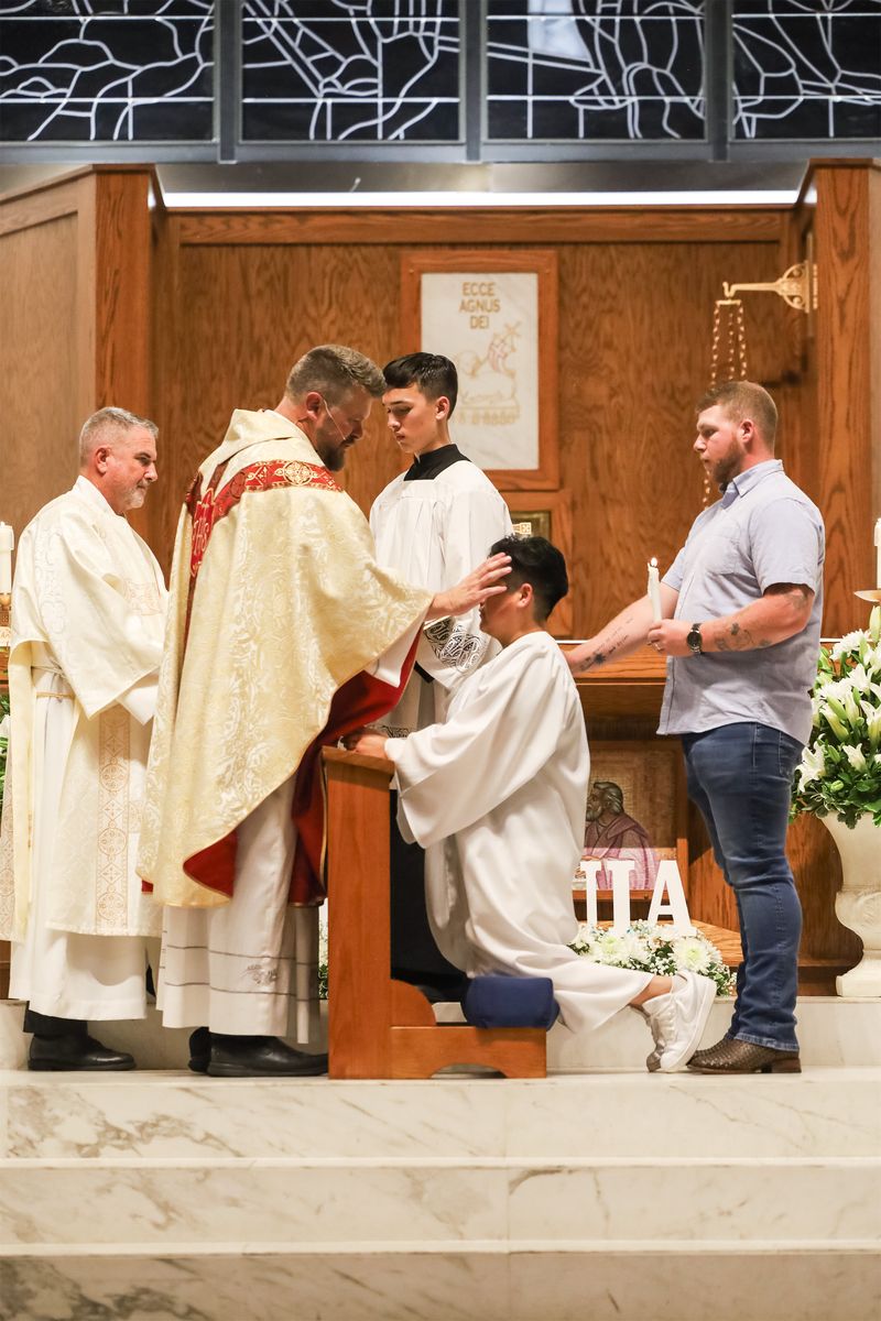 2026-04-04-easter-vigil-0441.jpg
