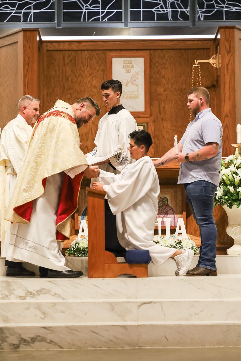 2026-04-04-easter-vigil-0443.jpg