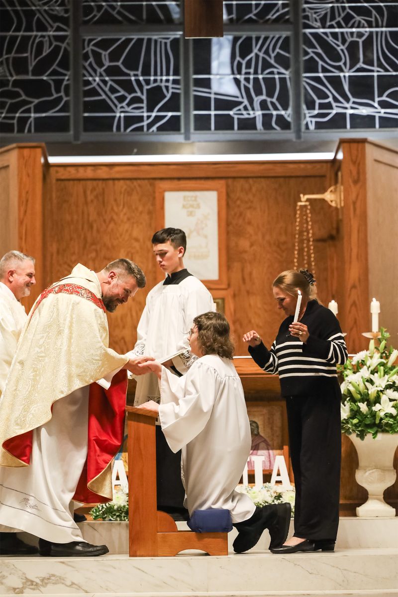2026-04-04-easter-vigil-0451.jpg