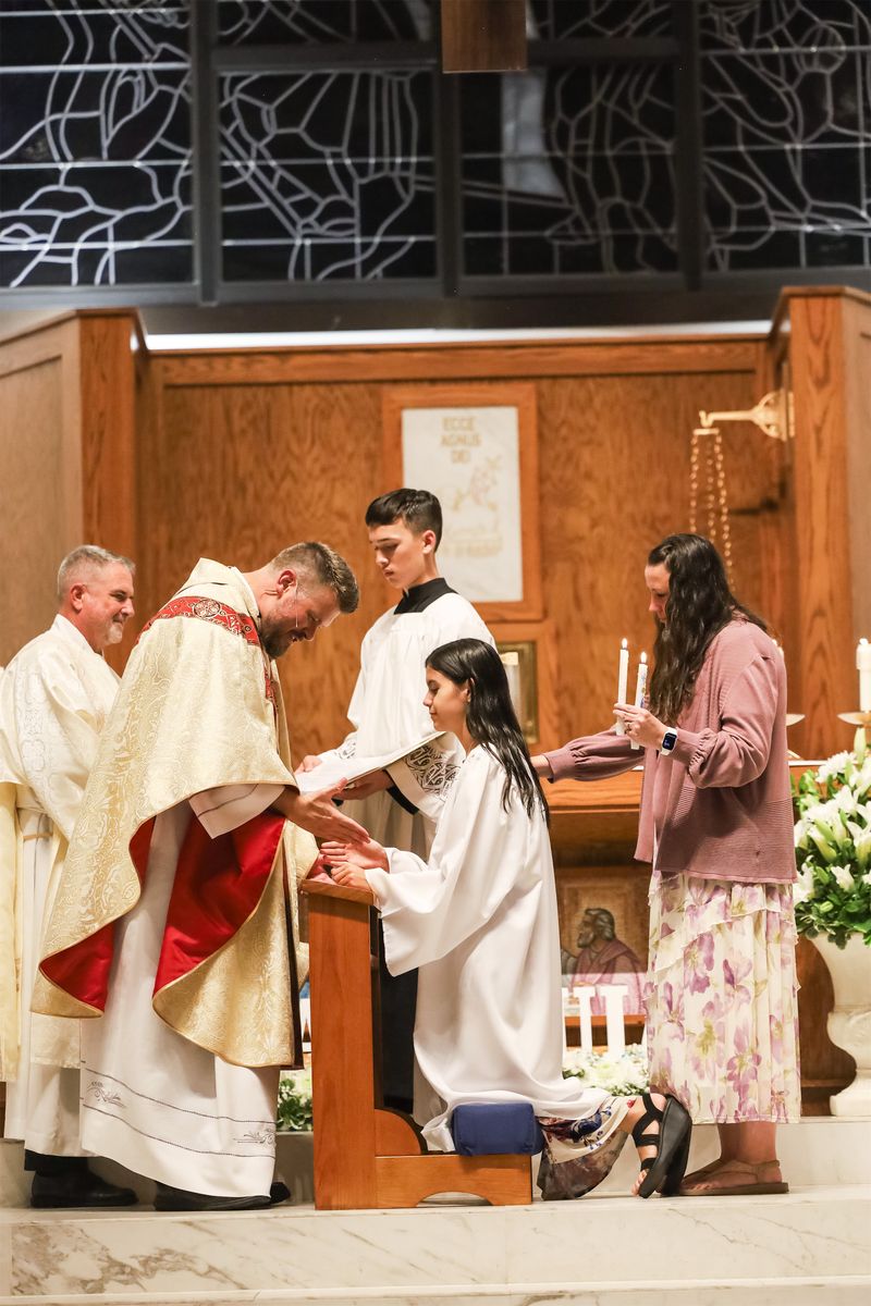 2026-04-04-easter-vigil-0459.jpg