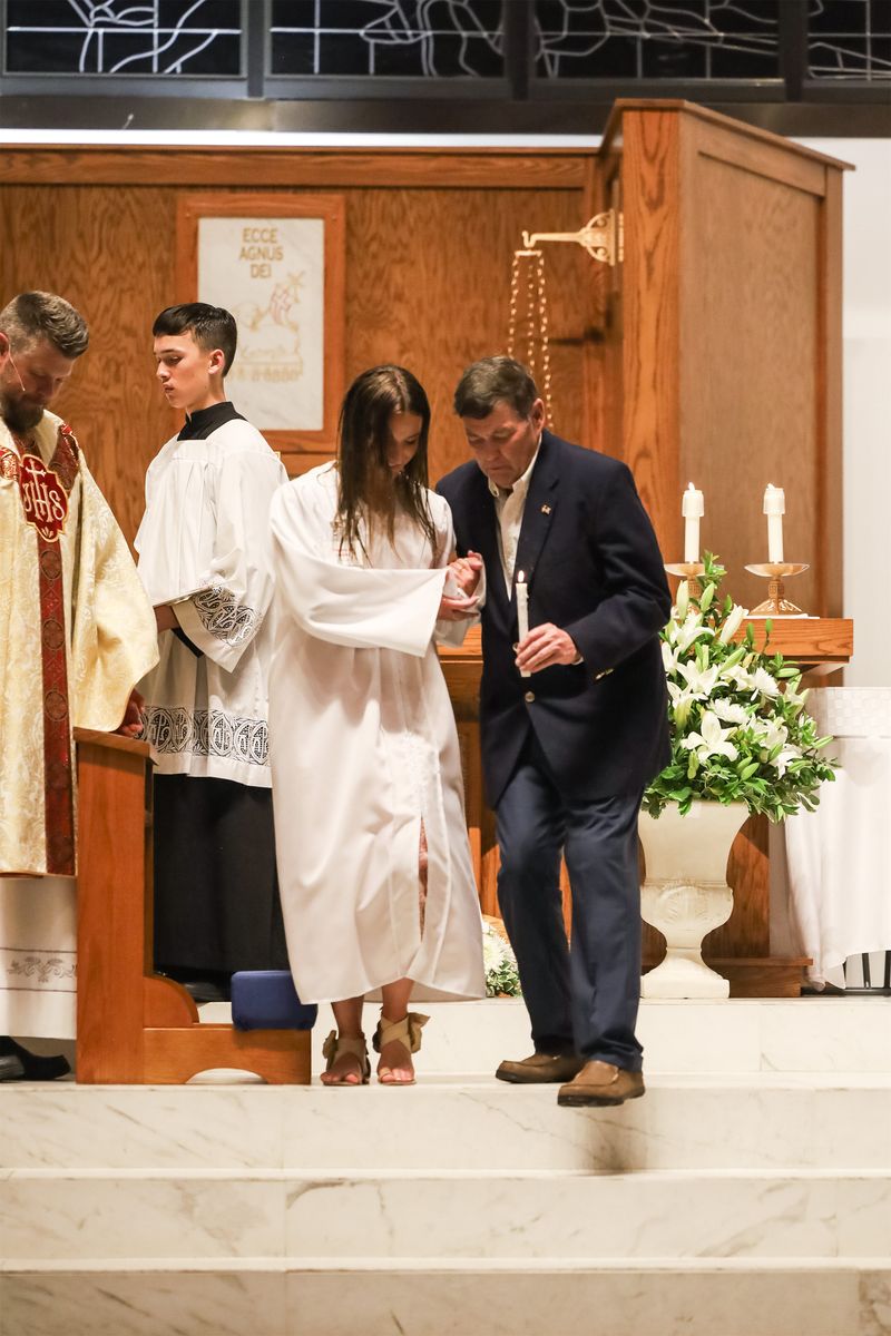 2026-04-04-easter-vigil-0468.jpg